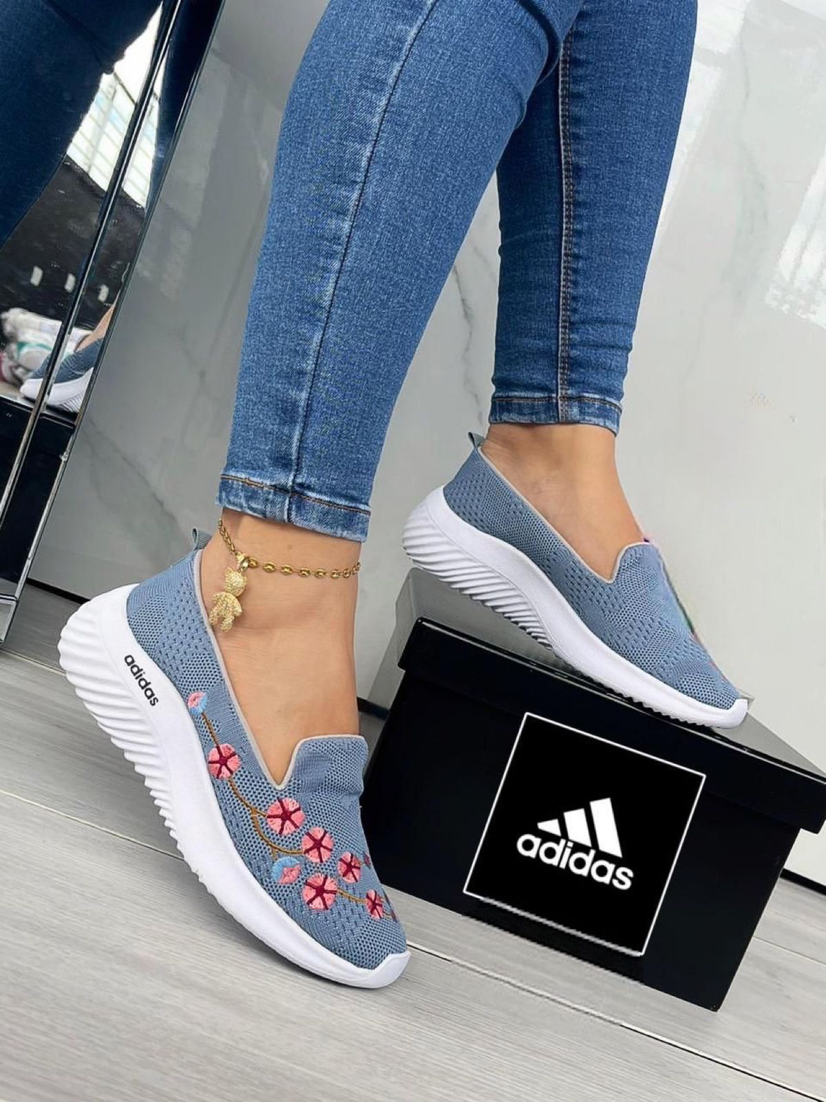 Nuevas Zapatillas ADFRESH para Dama