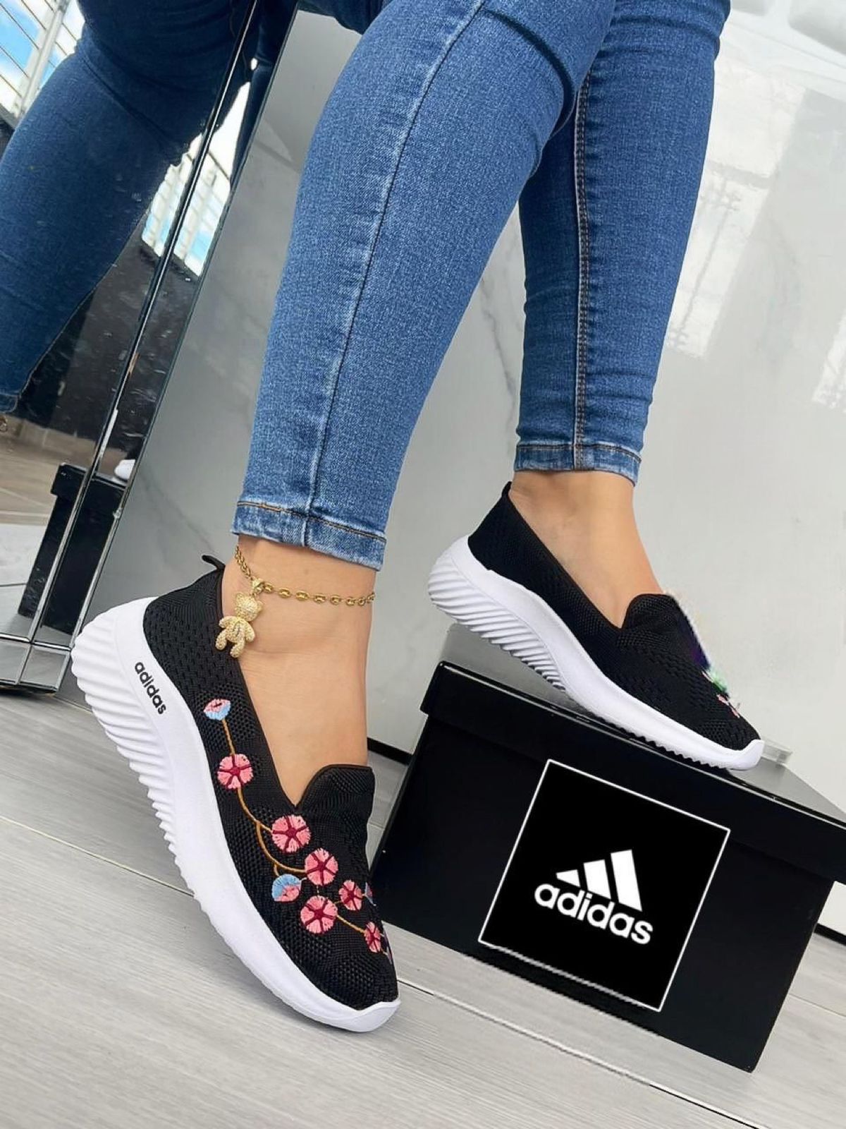 Nuevas Zapatillas ADFRESH para Dama